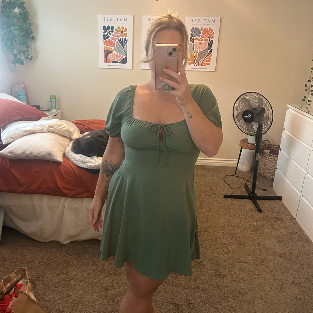 Flirty Green Flowy Dress – Stretchy & Comfortable Fit